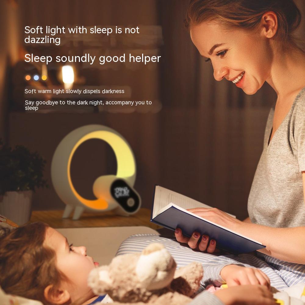 Wake-up light with Bluetooth speaker